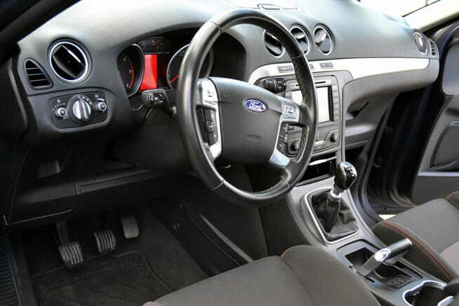 Bardzo ładne Auto 2,0 TDCi 140KM Oryginał Panorama Navi Gostynin - zdjęcie 8