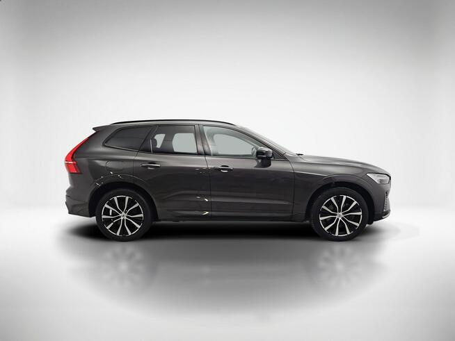 Volvo XC 60 B4 D Plus Dark aut ! Z Polskiego Salonu ! Faktura VAT ! Warszawa - zdjęcie 6