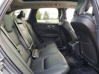 Volvo XC 60 INSCRIPTION / AWD / T6 / niski przebieg Tarnów - zdjęcie 11