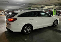 Hyundai i30 r. 2020 Comfort 1.4 T-GDI pakiet Winter Granica - zdjęcie 6