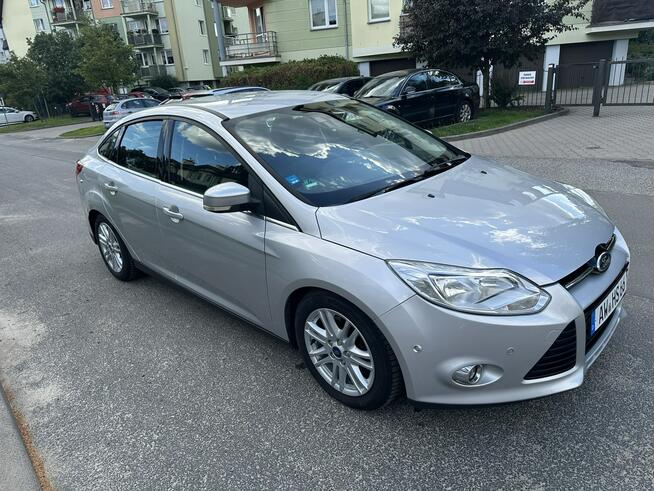 Focus Sedan 1.6 Ecoboost 150 km Titanium  Serwisowany z Niemiec Bydgoszcz - zdjęcie 2