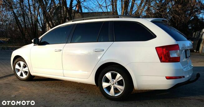 Skoda Octavia Dzielice - zdjęcie 9