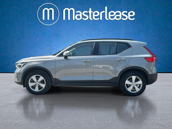 Volvo XC 40 B3 Essential! Z Polskiego Salonu! Faktura VAT! Warszawa - zdjęcie 8