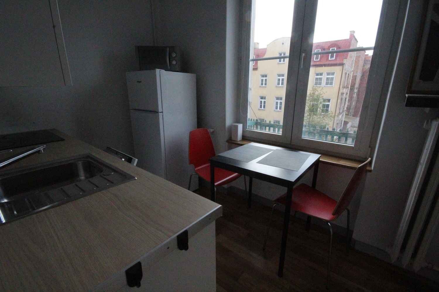 2pok, 42met, okolice Świdnickiej PIWNICA (Wrocław) Stare Miasto - zdjęcie 1