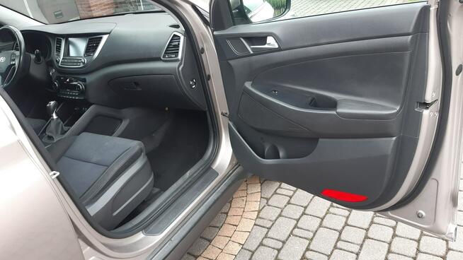 Hyundai Tucson 1.7 CRDi Xpossible ISG 2WD Bachowice - zdjęcie 11