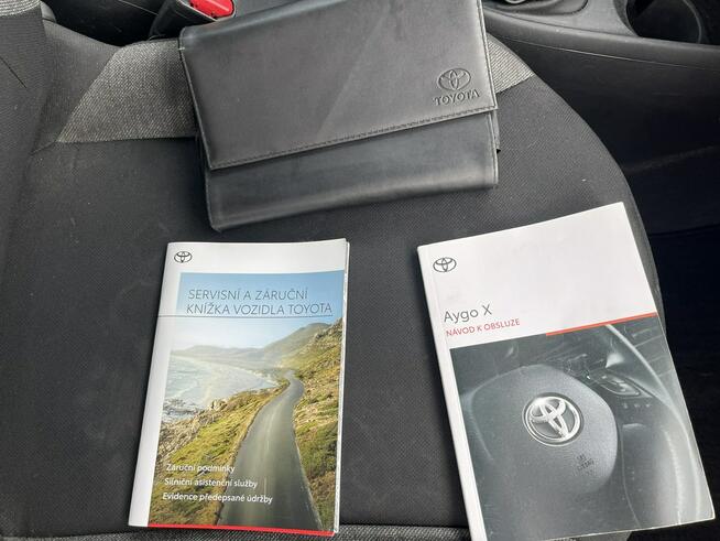 Toyota Aygo X Klimatyzacja Tempomat aktywny LPG Gliwice - zdjęcie 11