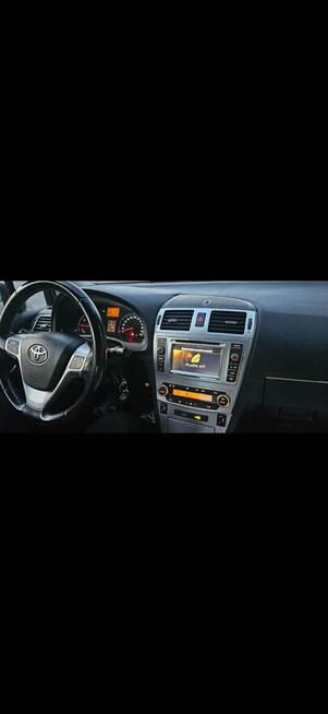 Sprzedam TOYOTA AVENSIS Włocławek - zdjęcie 1