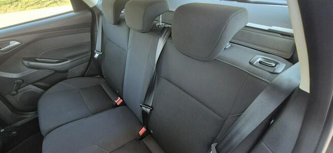 Ford Focus SALON PL-TEMPOMAT-MEDIA Paproć - zdjęcie 9