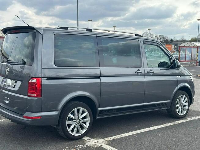 Volkswagen Multivan Salon Polska // BEZWYPADKOWY - Oryginał // Ostrołęka - zdjęcie 4