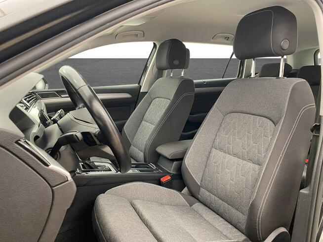 Volkswagen Passat 2.0 TDI Business DSG Warszawa - zdjęcie 10