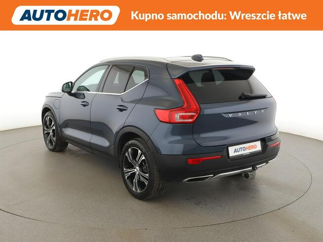 Volvo XC 40 phev, szyberdach, t5, automat, navi, kamera, virtual, skóa Warszawa - zdjęcie 4