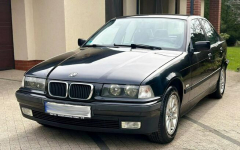 BMW 318i e36 Lift Sedan Comfort Klimatronik NiskiPrzebieg Super Stan Wrocław - zdjęcie 5