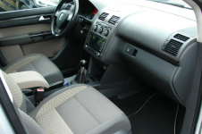 VW Touran Cross 2,0 TDi 140 KM Piła - zdjęcie 10