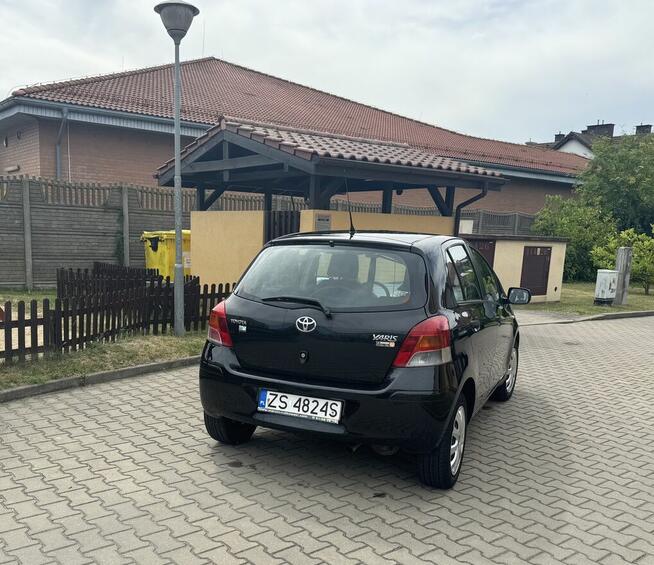 Toyota Yaris II 1.33 Dual VVT-i - pierwszy właściciel! Szczecin - zdjęcie 6