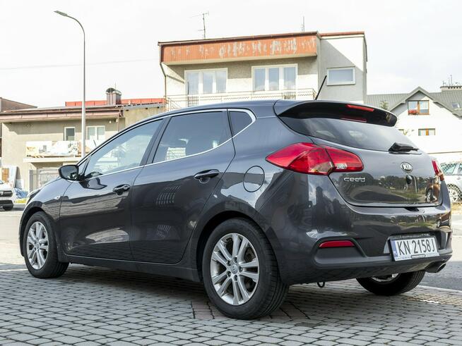 Kia Cee&#039;d 1.6_Diesel_128KM_165 tyś km Nowy Sącz - zdjęcie 9