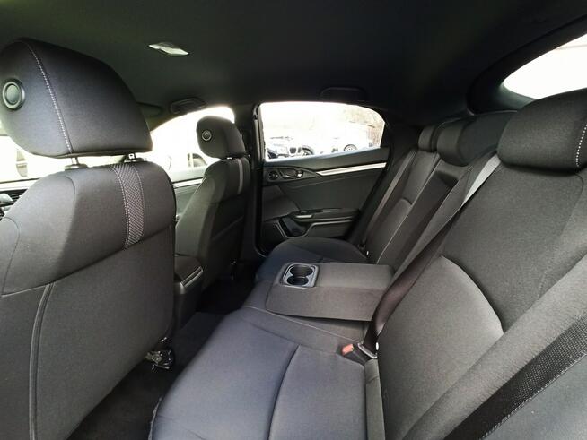 Honda Civic rezerwacja Rzeszów - zdjęcie 8