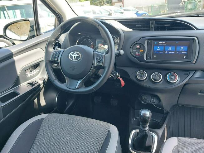 Toyota Yaris 1500 benz. SALON PL. pierwszy wł. 100% bezwypadkowa Warszawa - zdjęcie 4