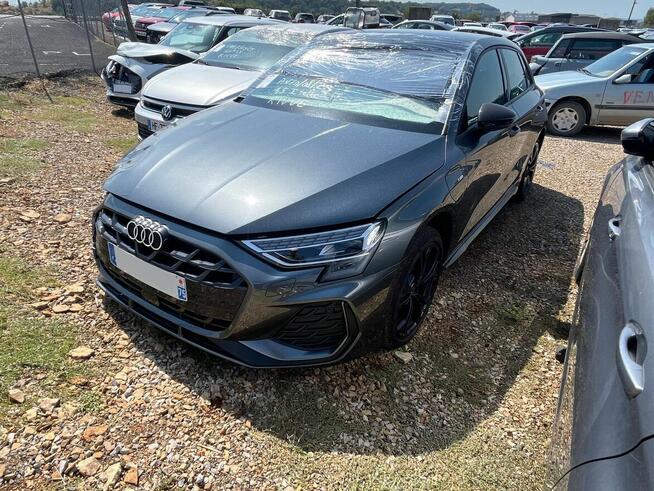 AUDI A3 IV Sportback 1.5 40 TFSi-e 204 S-Line HF839 Poznań - zdjęcie 2