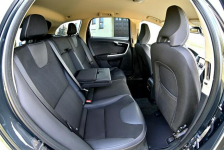 Volvo XC 60 2.0 163KM  D3 R-Desing Led Navi Parktronik Płock - zdjęcie 10