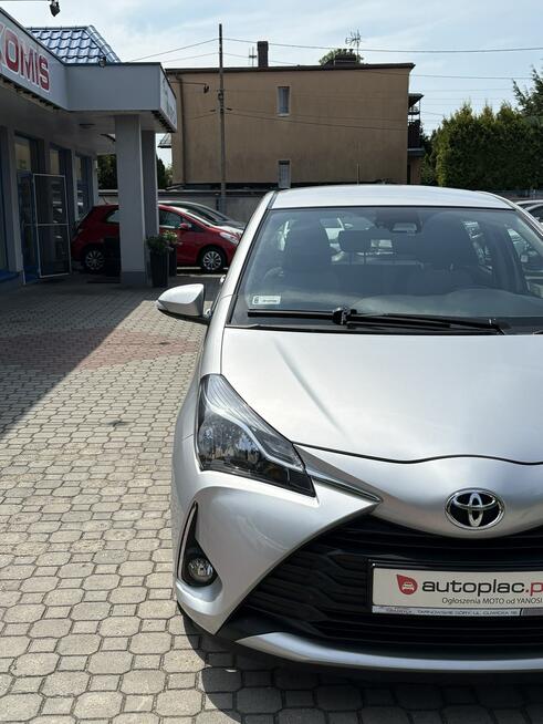 Toyota Yaris 1.5 Salon Polska, Kamera, Niski Przebieg, Gwarancja Tarnowskie Góry - zdjęcie 11