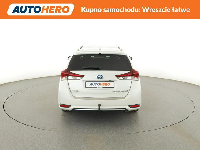 Toyota Auris lift navi kamera panorama hak tempomat Warszawa - zdjęcie 6
