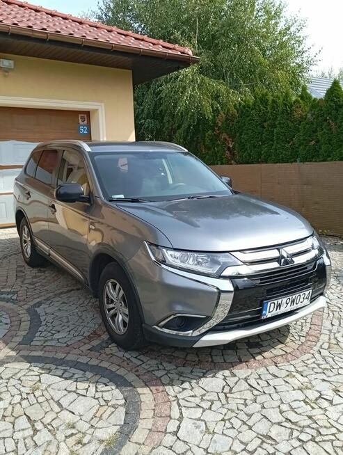 Mitsubishi Outlander 2,0 2WD polski salon Wrocław - zdjęcie 2