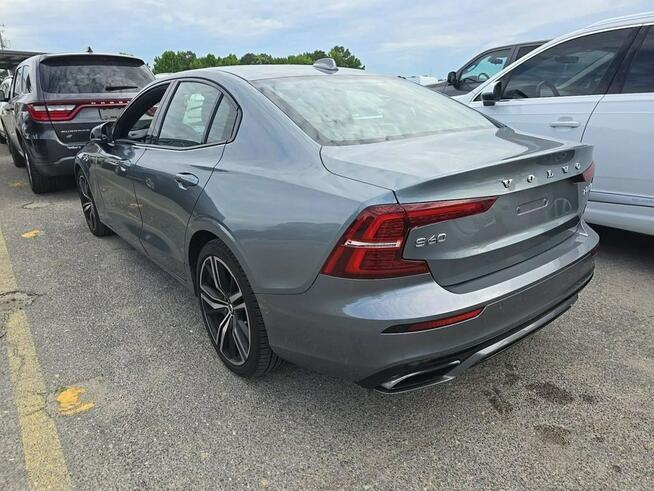 Volvo S60 R-Design / AWD / niski przebieg Warszawa - zdjęcie 5