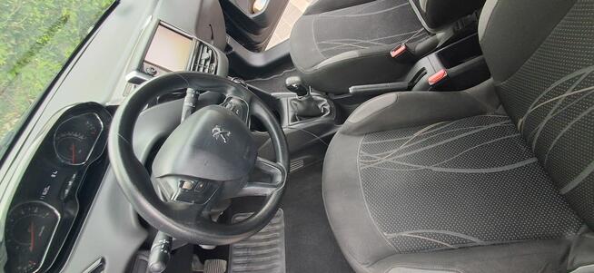 Peugeot 208 Marki - zdjęcie 9