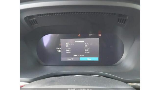 Volvo XC 60 / B5 R-DESIGN / Virtual cockpit / niski przebieg / Tarnów - zdjęcie 11