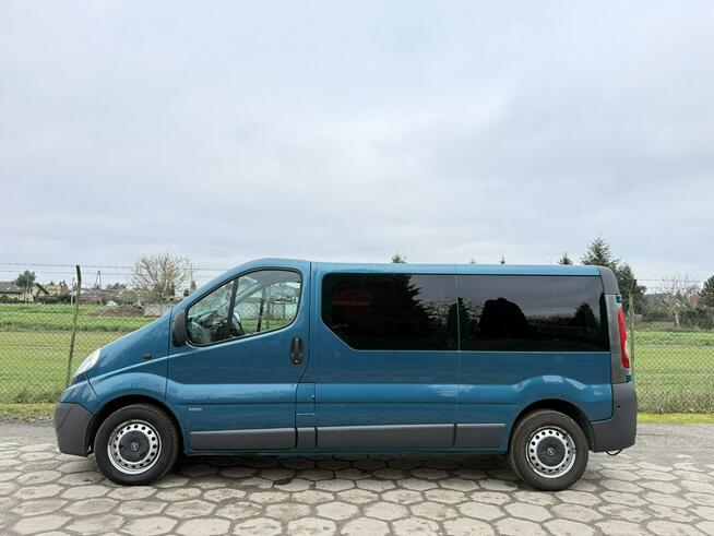 Opel Vivaro 9 osobowy  L2 długi  Long Poznań - zdjęcie 1