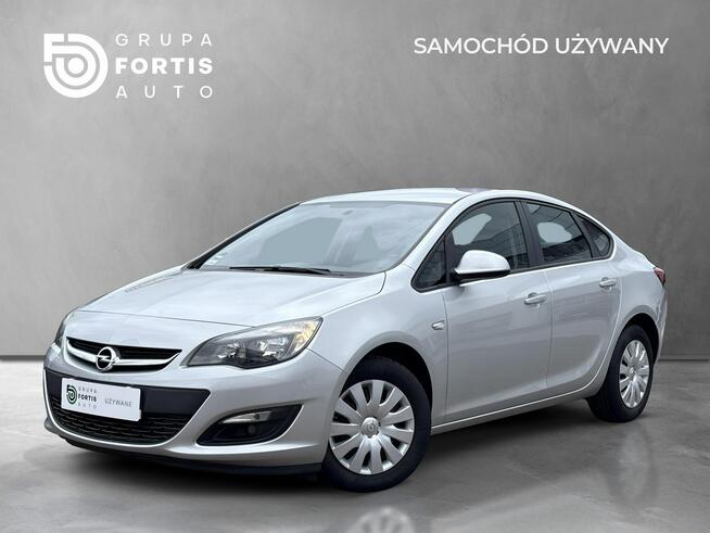 Opel Astra Sedan 1.4 Turbo 140KM Manual Salon PL Jeden Właściciel HAK Bydgoszcz - zdjęcie 1