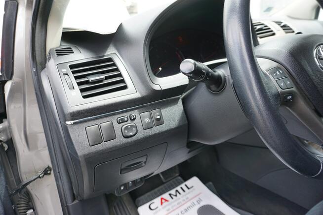 Toyota Avensis polski salon, atrakcyjny przebieg Opole - zdjęcie 12