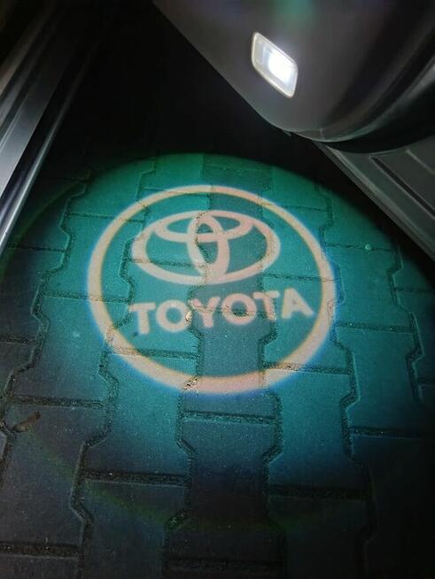 Avensis t25 2.0 benzyna sedan ładna wawa Warszawa - zdjęcie 4