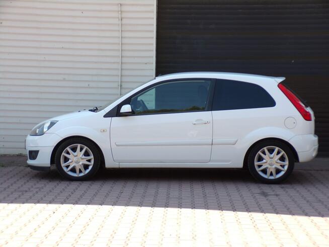 Ford Fiesta ST Line /Klima /Gwarancja /1,6 /100KM / Mikołów - zdjęcie 9