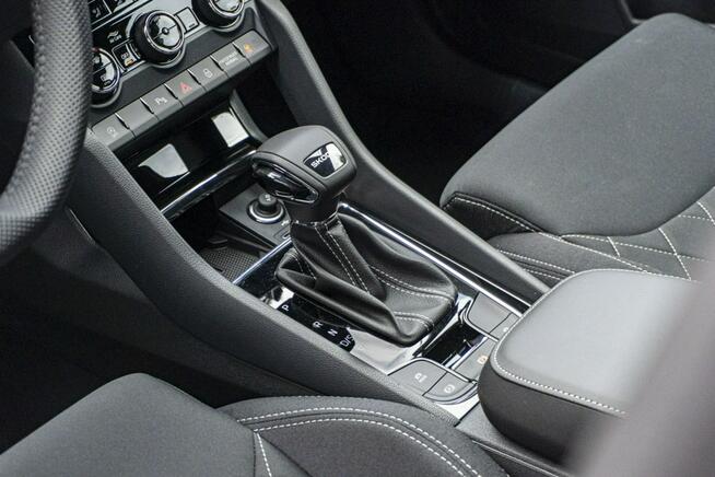 Škoda Karoq Sportline 1.5 TSI 150 KM DSG DEMO Łódź - zdjęcie 12