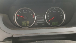 Ford Fiesta 1.3 benzyna 2004 r. w ładnym stanie Namysłów - zdjęcie 7