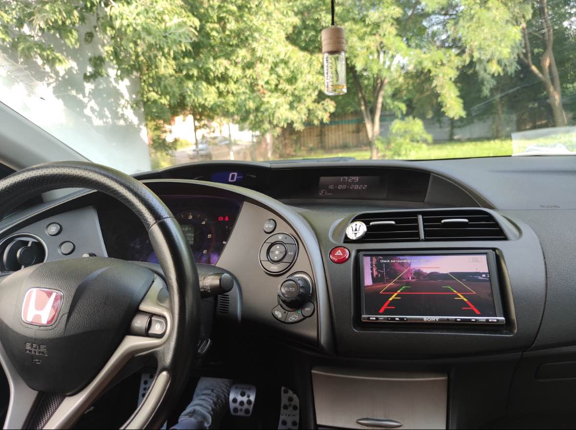 Honda Civic VIII (UFO) z  Android Auto i Apple Carplay Targówek - zdjęcie 9