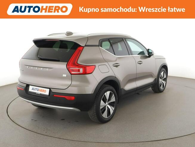 Volvo XC 40 fv23 full led phev automat virtual navi Warszawa - zdjęcie 7