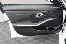 GD9P073#318i M Sport Podgrz.f K.cof LED Pół skóra Salon PL VAT23% Pępowo - zdjęcie 8
