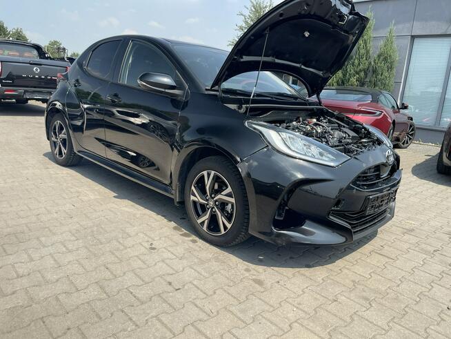 Toyota Yaris 125KM Automat Kamera Podgrzewane fotele Gliwice - zdjęcie 4
