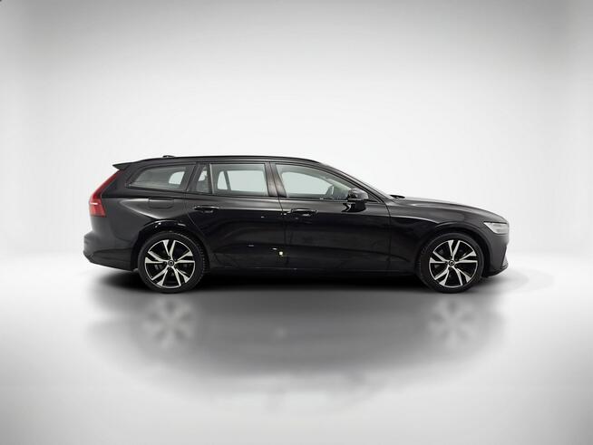 Volvo V60 B3 B Plus Dark aut ! Z Polskiego Salonu ! Faktura VAT ! Warszawa - zdjęcie 6