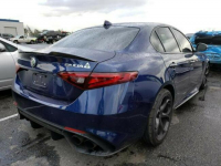 Alfa Romeo Giulia QUADRIFOGLIO, 2.9L, porysowany Warszawa - zdjęcie 4