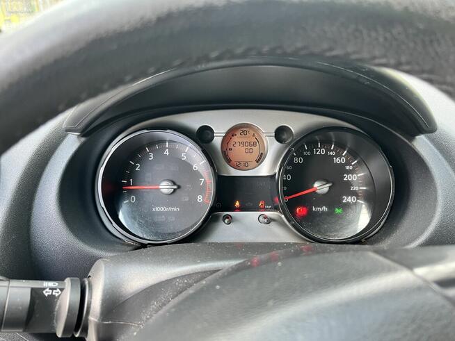 Nissan Qasqai 1,6 benzyna 2008 rok Warszawa - zdjęcie 8