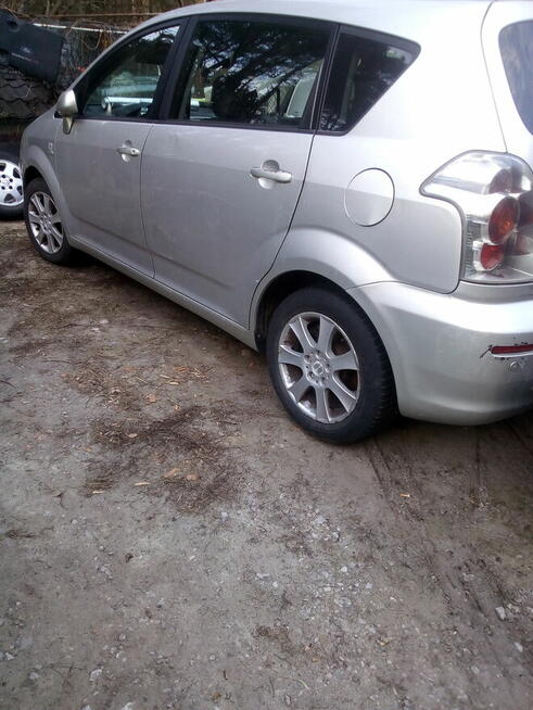 Toyota Corolla Verso 2.0/ d4d  7 OSOBOWA Emów - zdjęcie 4