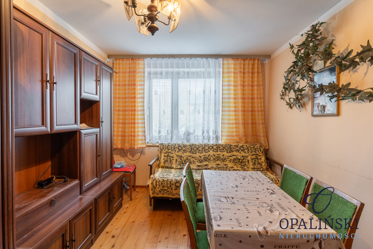 3- piętrowy dom z potencjałem w pięknej okolicy Hucisko Jawornickie - zdjęcie 8