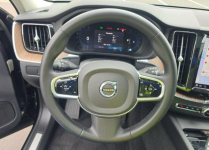 Volvo XC 60 Bogata wersja wyposażenia / AWD / B5 / niski przebieg Chwaszczyno - zdjęcie 8