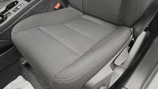 Volvo XC 40 Essential aut ! Z Polskiego Salonu ! Faktura VAT ! Warszawa - zdjęcie 12