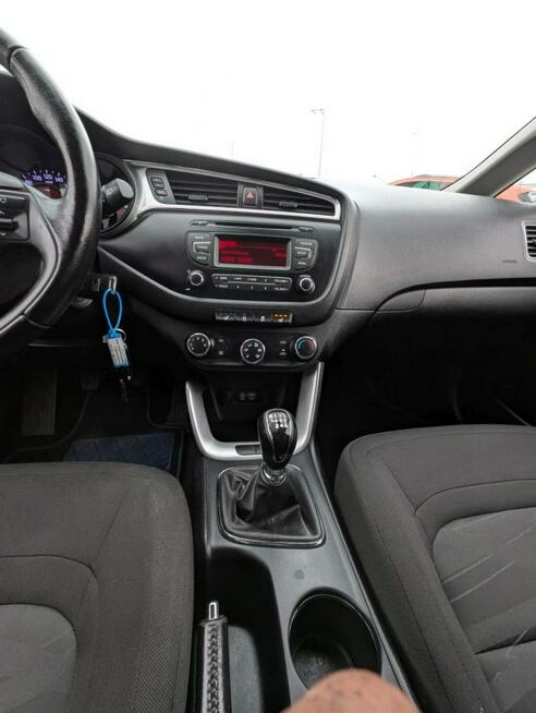 Kia Cee&#039;d 1,6 benzyna 135 KM Kamienna Góra - zdjęcie 12