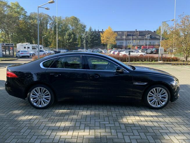 Jaguar XF 2.0d 204 KM Kraków - zdjęcie 4