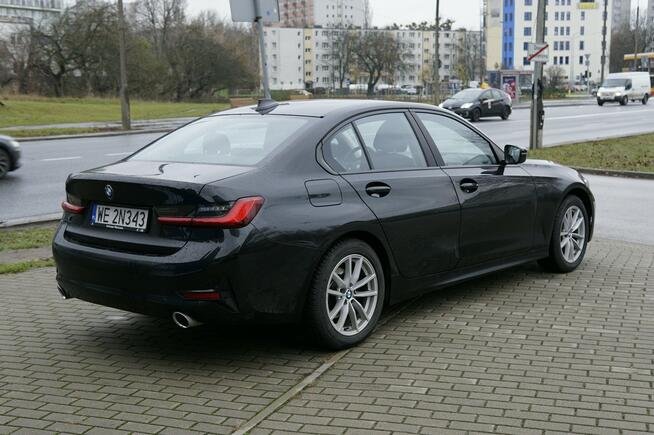 BMW 318 salon Polska  I właściciel I rejestracja 2021r. Warszawa - zdjęcie 7